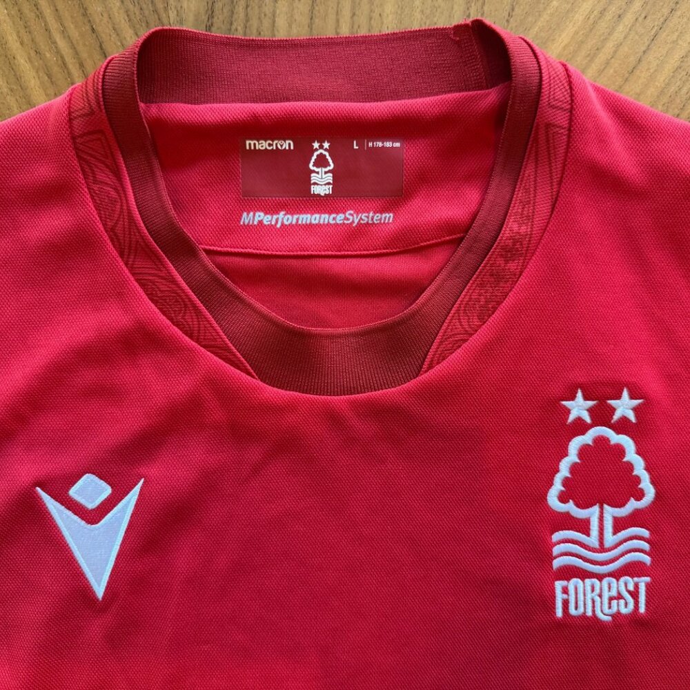 Nottingham Forest Football Club NFFC - Adult Home Kit - Size L